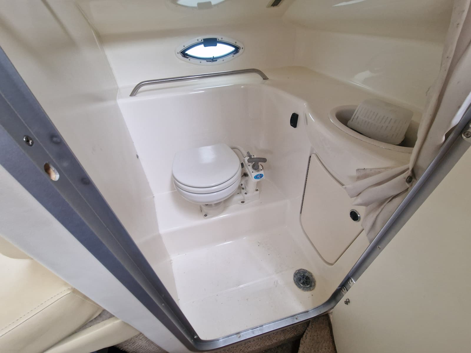 BM-108 BAYLINER 275 m/ Mercruiser QSD 2.8 DIESEL -1 eier siste 8 år - thumbnail 20