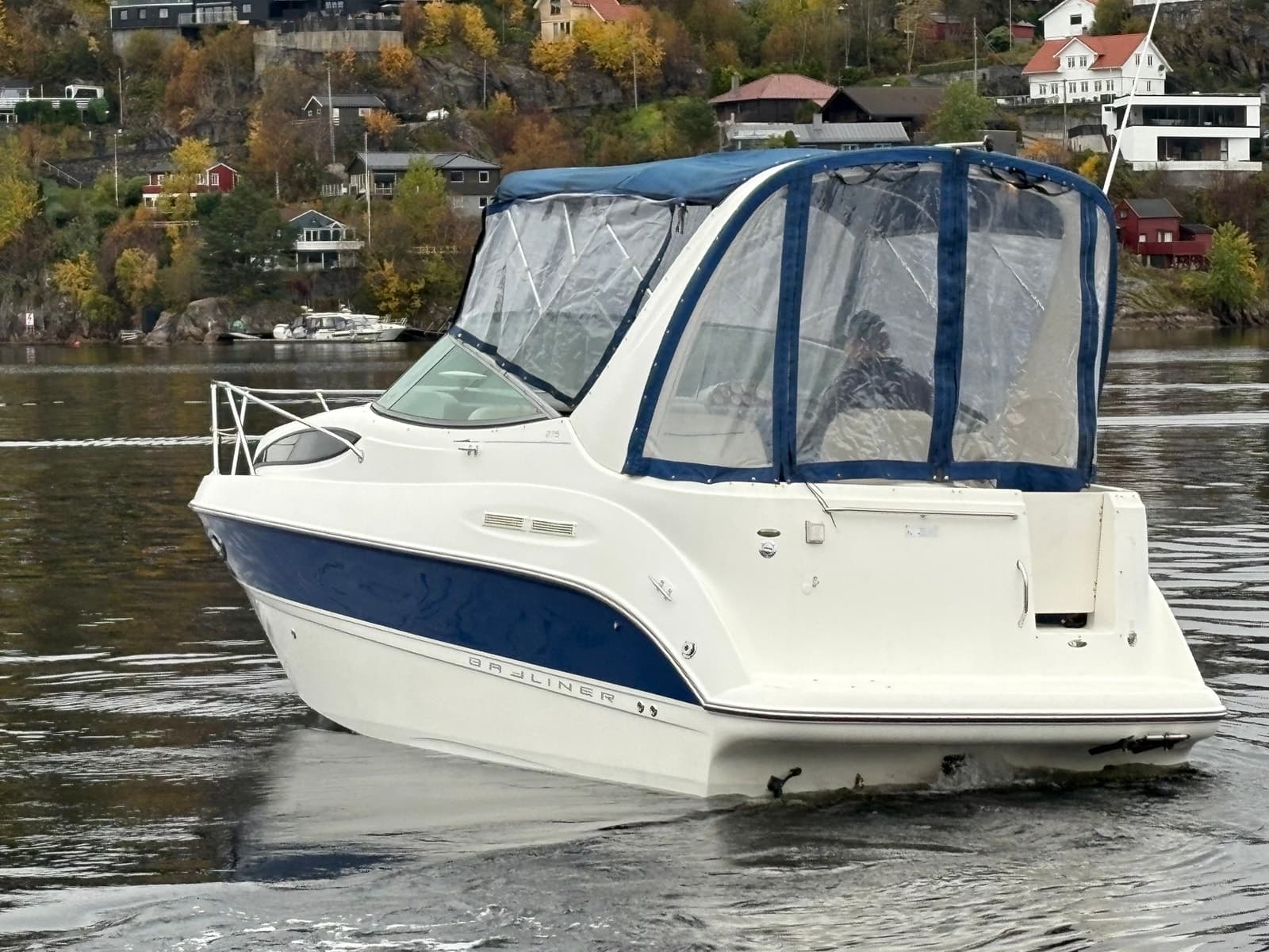 BM-108 BAYLINER 275 m/ Mercruiser QSD 2.8 DIESEL -1 eier siste 8 år - thumbnail 31
