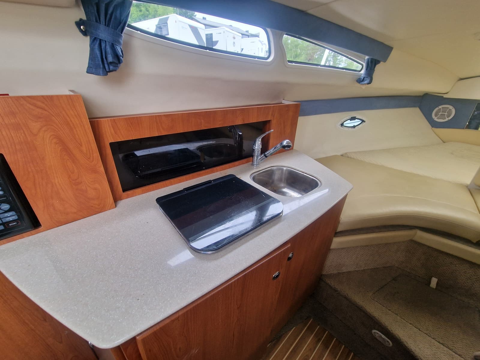 BM-108 BAYLINER 275 m/ Mercruiser QSD 2.8 DIESEL -1 eier siste 8 år - thumbnail 13