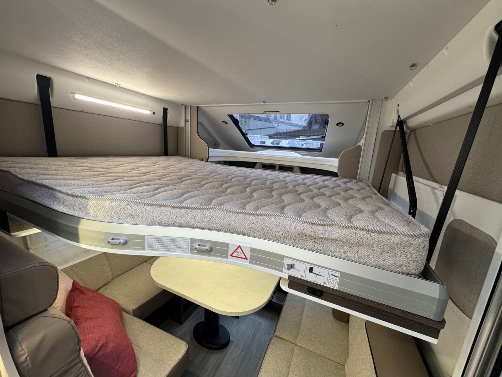 Benimar Rentekampanje 1,99% i 3 år | 6165.- pr mnd | Tessoro 483 Ford 165HK | Lithium |Solcelle | adaptiv cruise - thumbnail 9