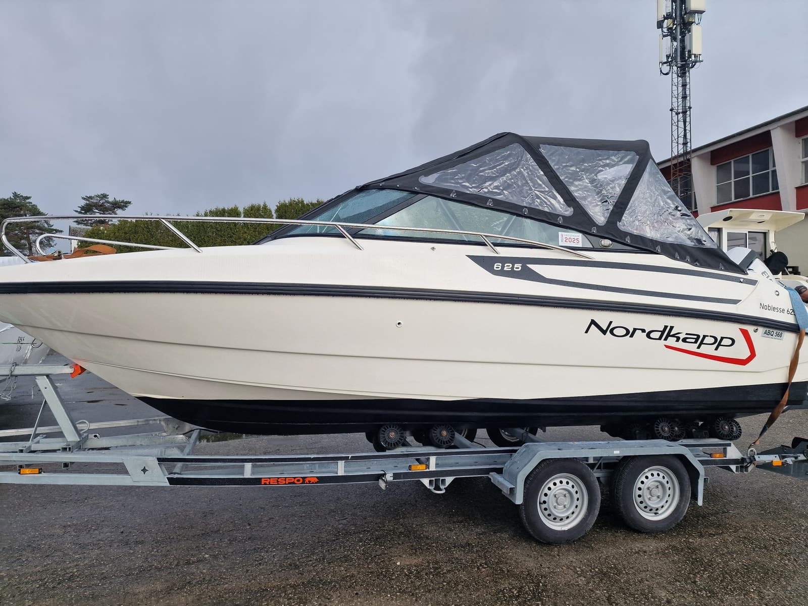 BM-131 Nordkapp Noblesse 625 -Evinrude 150 hk. 2017 Klar til bruk. - thumbnail 46