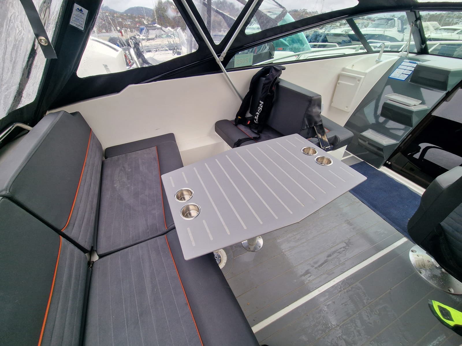 BM-131 Nordkapp Noblesse 625 -Evinrude 150 hk. 2017 Klar til bruk. - thumbnail 17