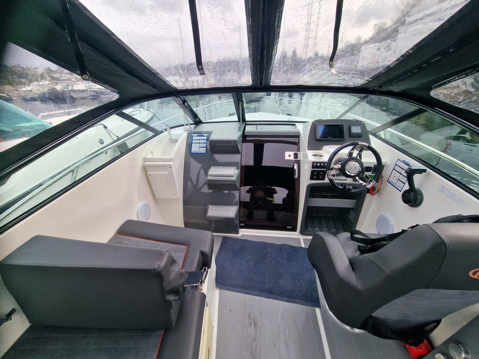 BM-131 Nordkapp Noblesse 625 -Evinrude 150 hk. 2017 Klar til bruk. - thumbnail 9