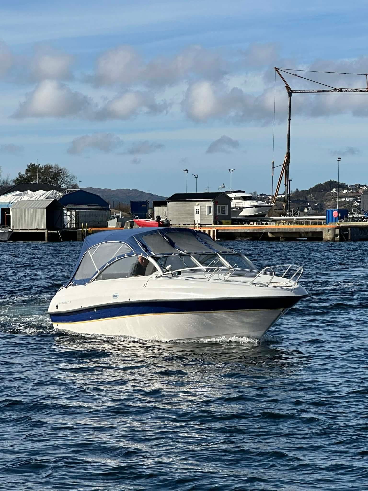 BM-130 Askeladden 645 Beetle m Mercruiser 1.7 l 116 hk- 2003 modell.