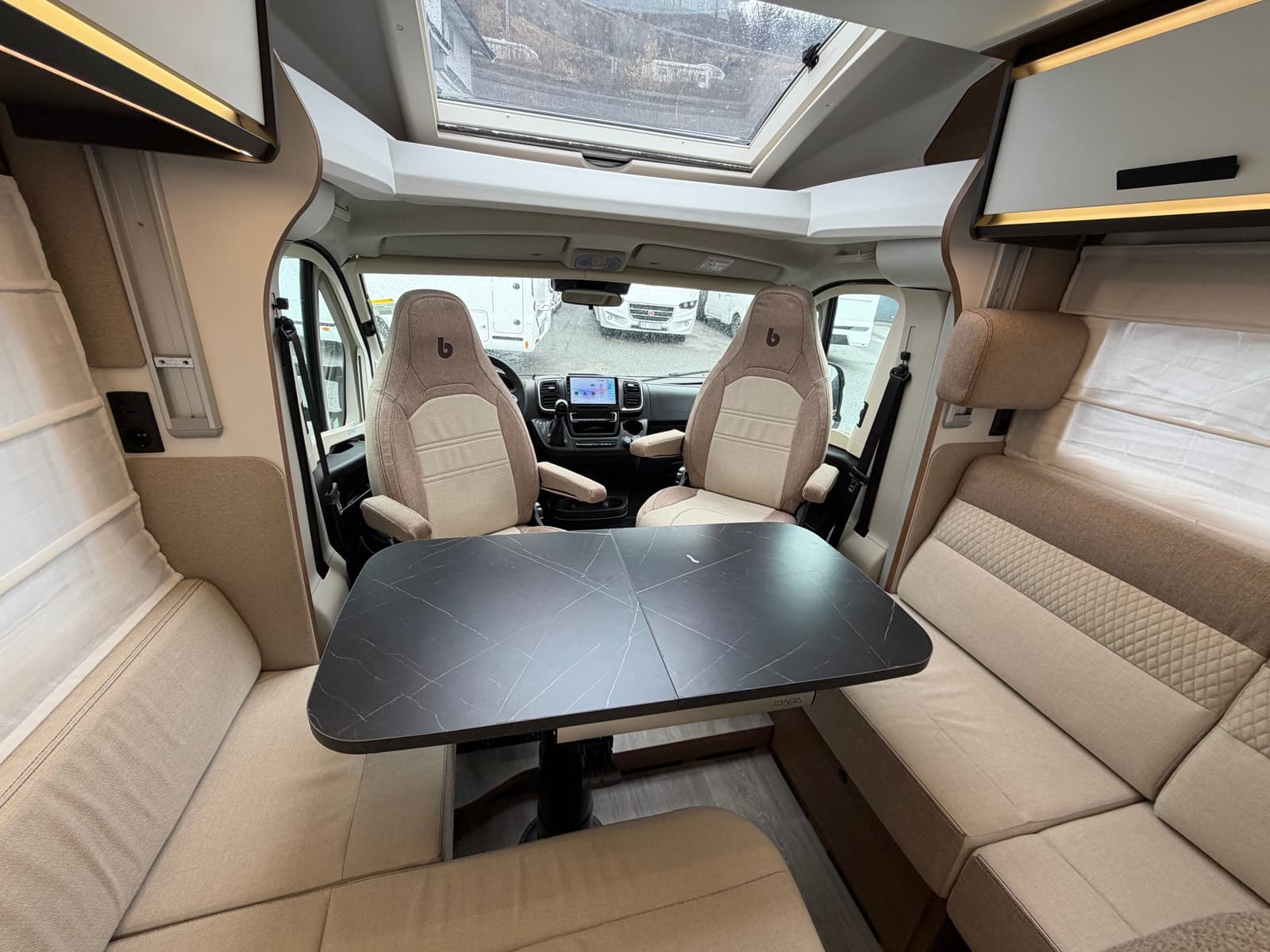 Benimar Mileo 263 | Benidays – Kampanje |  4400 kg | Lithium | ALDE | Solcelle | Adaptiv Cruise - thumbnail 14