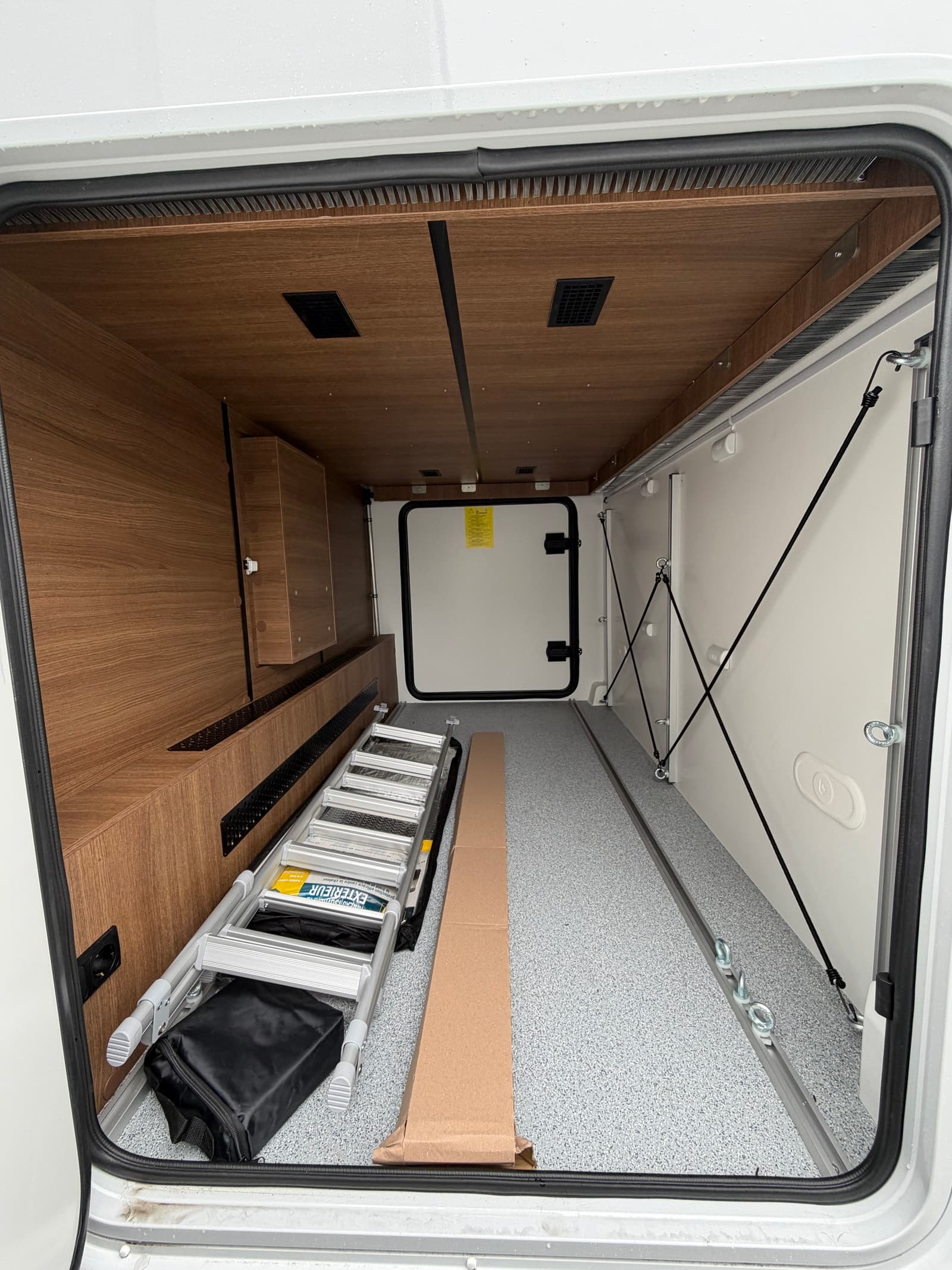 Benimar Mileo 263 | Benidays – Kampanje |  4400 kg | Lithium | ALDE | Solcelle | Adaptiv Cruise - thumbnail 6