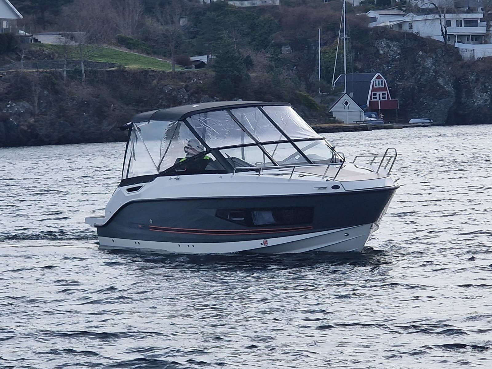 BM-136 UTTERN D70 m/ V6 200 HK Mercury-Klar til bruk !!! - thumbnail 38