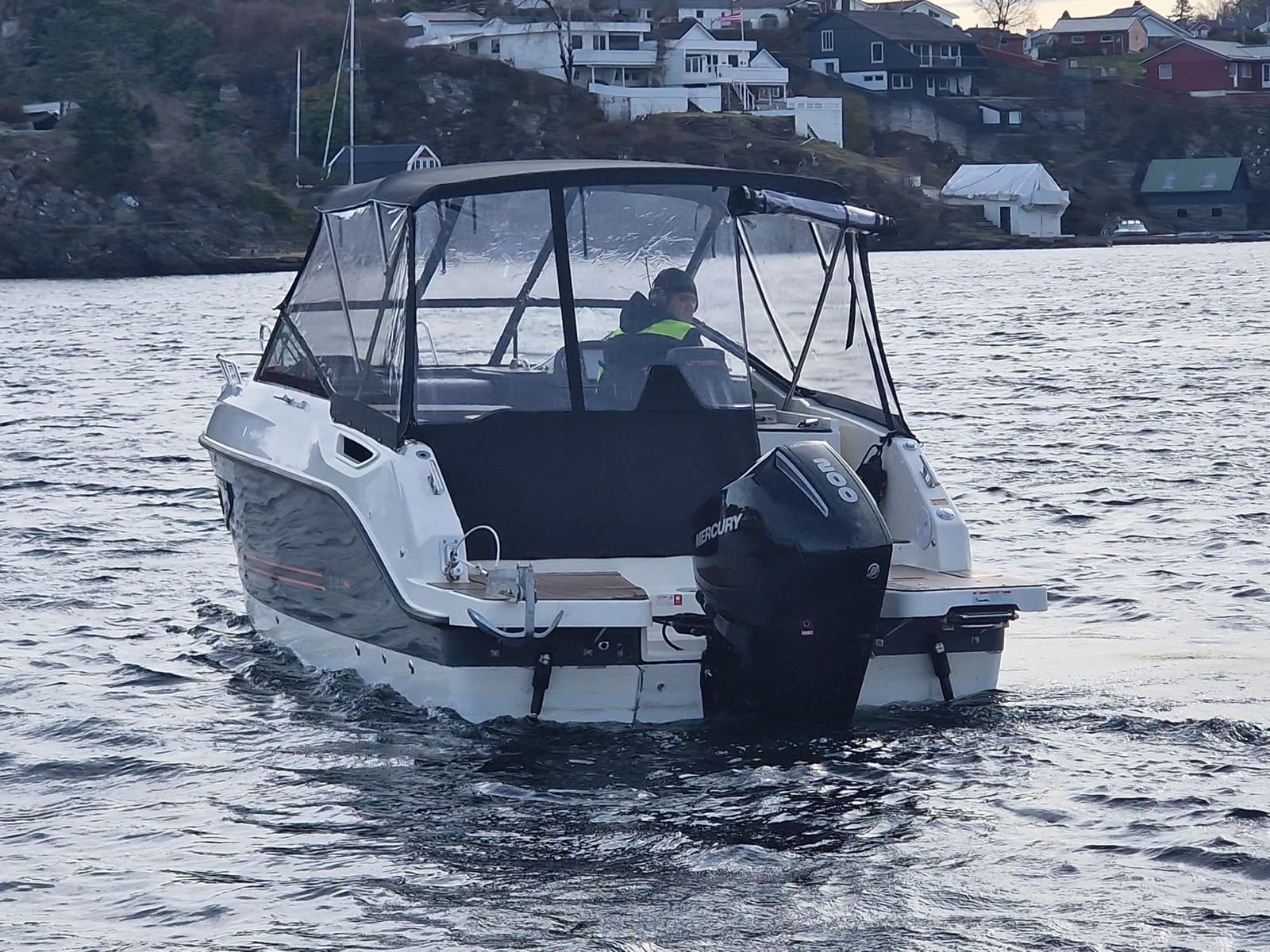 BM-136 UTTERN D70 m/ V6 200 HK Mercury-Klar til bruk !!! - thumbnail 40
