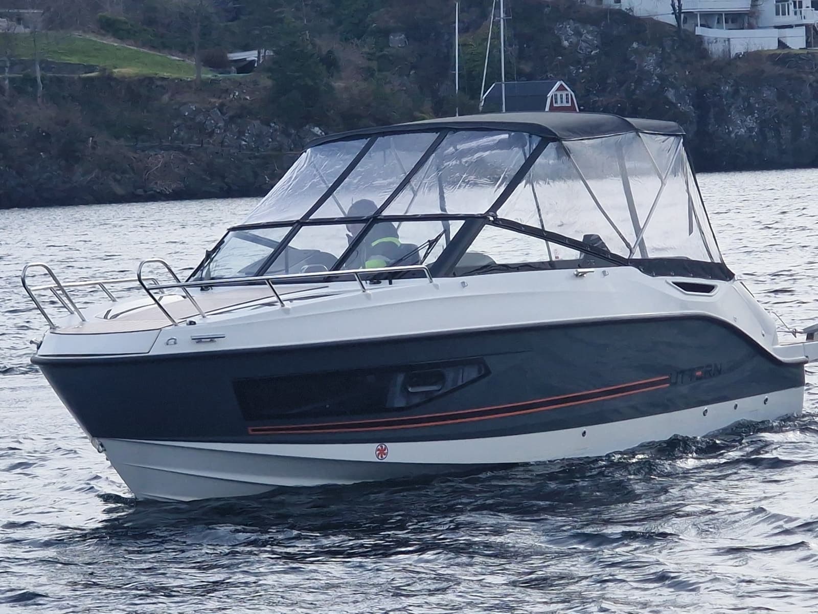 BM-136 UTTERN D70 m/ V6 200 HK Mercury-Klar til bruk !!! - thumbnail 27