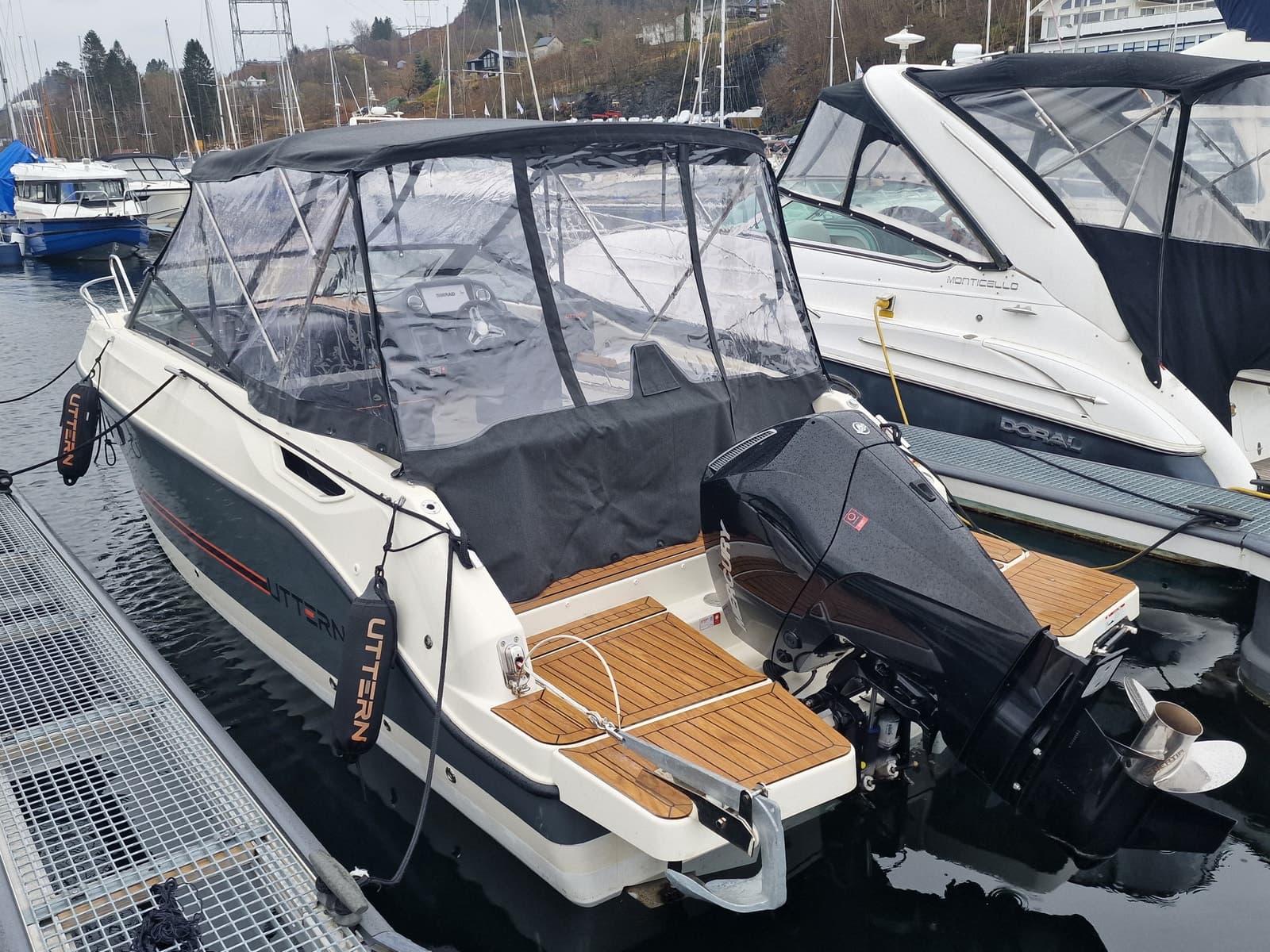 BM-136 UTTERN D70 m/ V6 200 HK Mercury-Klar til bruk !!! - thumbnail 41