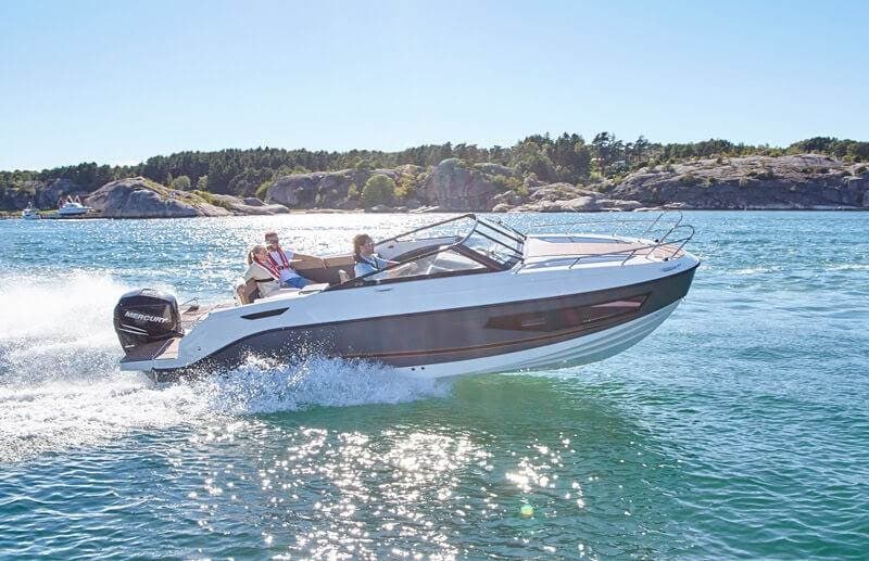 BM-136 UTTERN D70 m/ V6 200 HK Mercury-Klar til bruk !!! - thumbnail 3