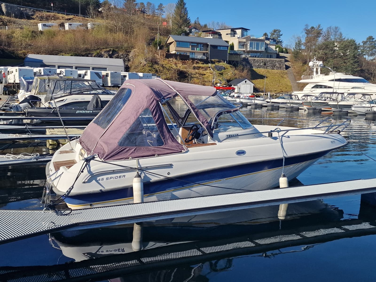 BM-140 Askeladden 645 Spider. Mercruiser 1,7 dti, klar for sesongen. - thumbnail 29