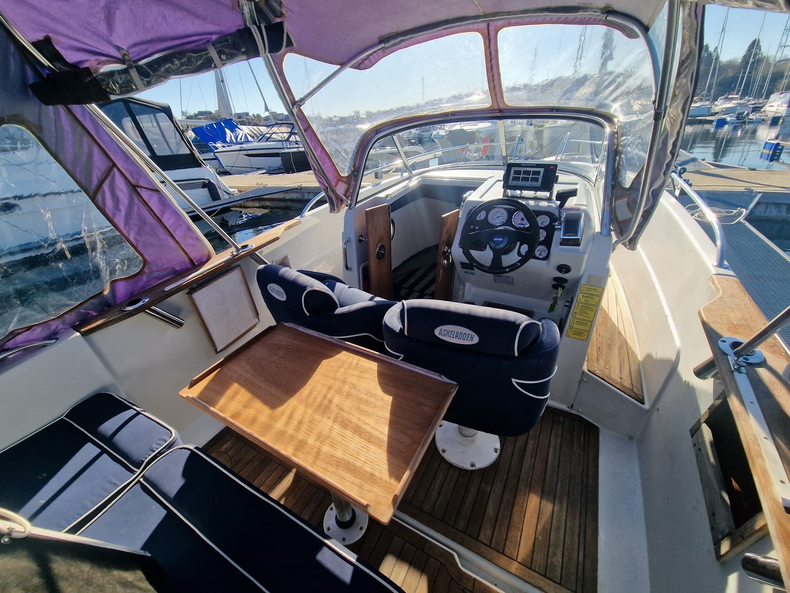 BM-140 Askeladden 645 Spider. Mercruiser 1,7 dti, klar for sesongen. - thumbnail 13