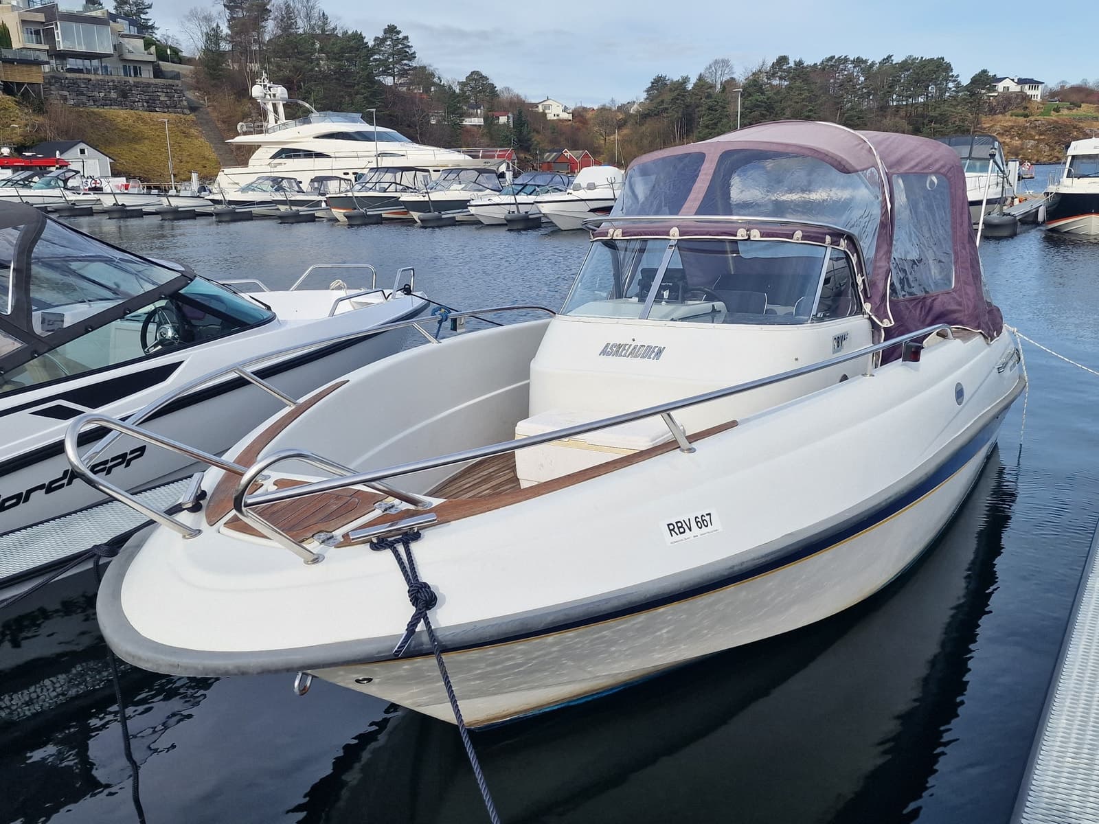 BM-140 Askeladden 645 Spider. Mercruiser 1,7 dti, klar for sesongen.