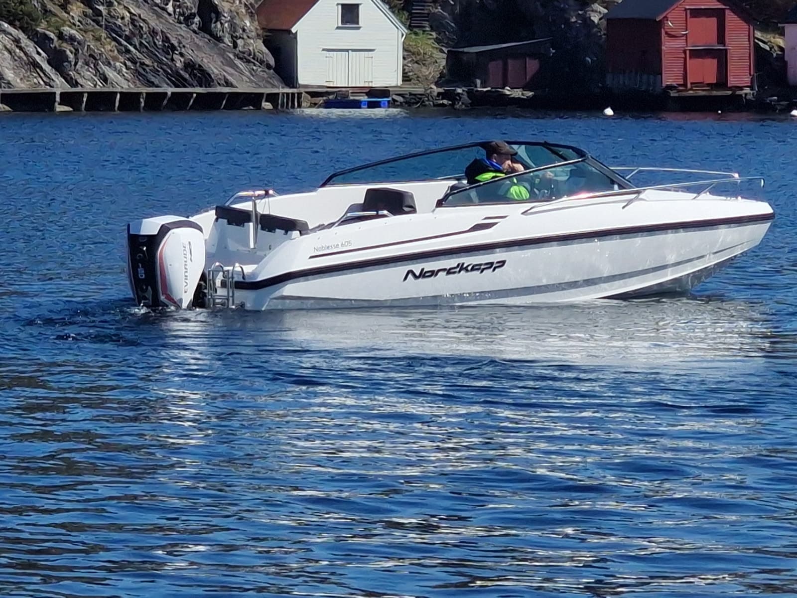 BM-142 Nordkapp 605 Noblesse-Eivinrude 150 hk. Klargjort for sesongen. - thumbnail 27