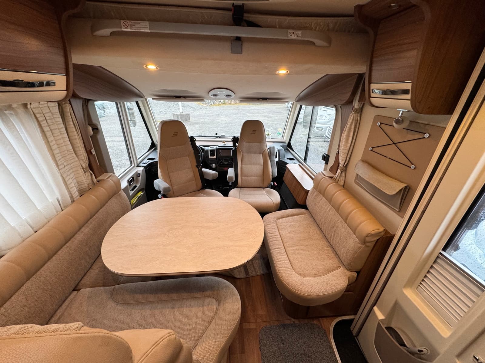 Hymer B 778 Pl | Lithium | Inverter | Solcellepanel | ALDE - thumbnail 4