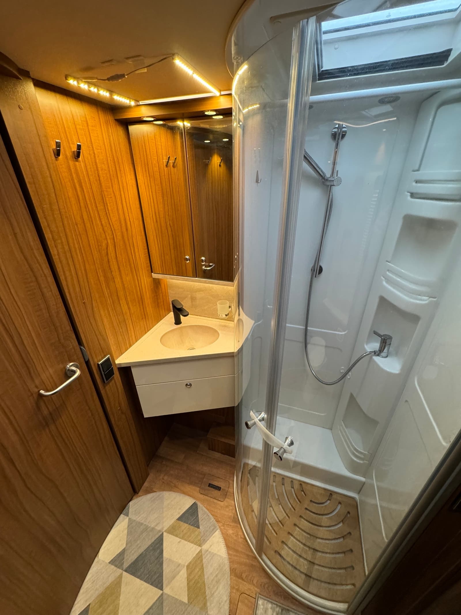 Hymer B 778 Pl | Lithium | Inverter | Solcellepanel | ALDE - thumbnail 13