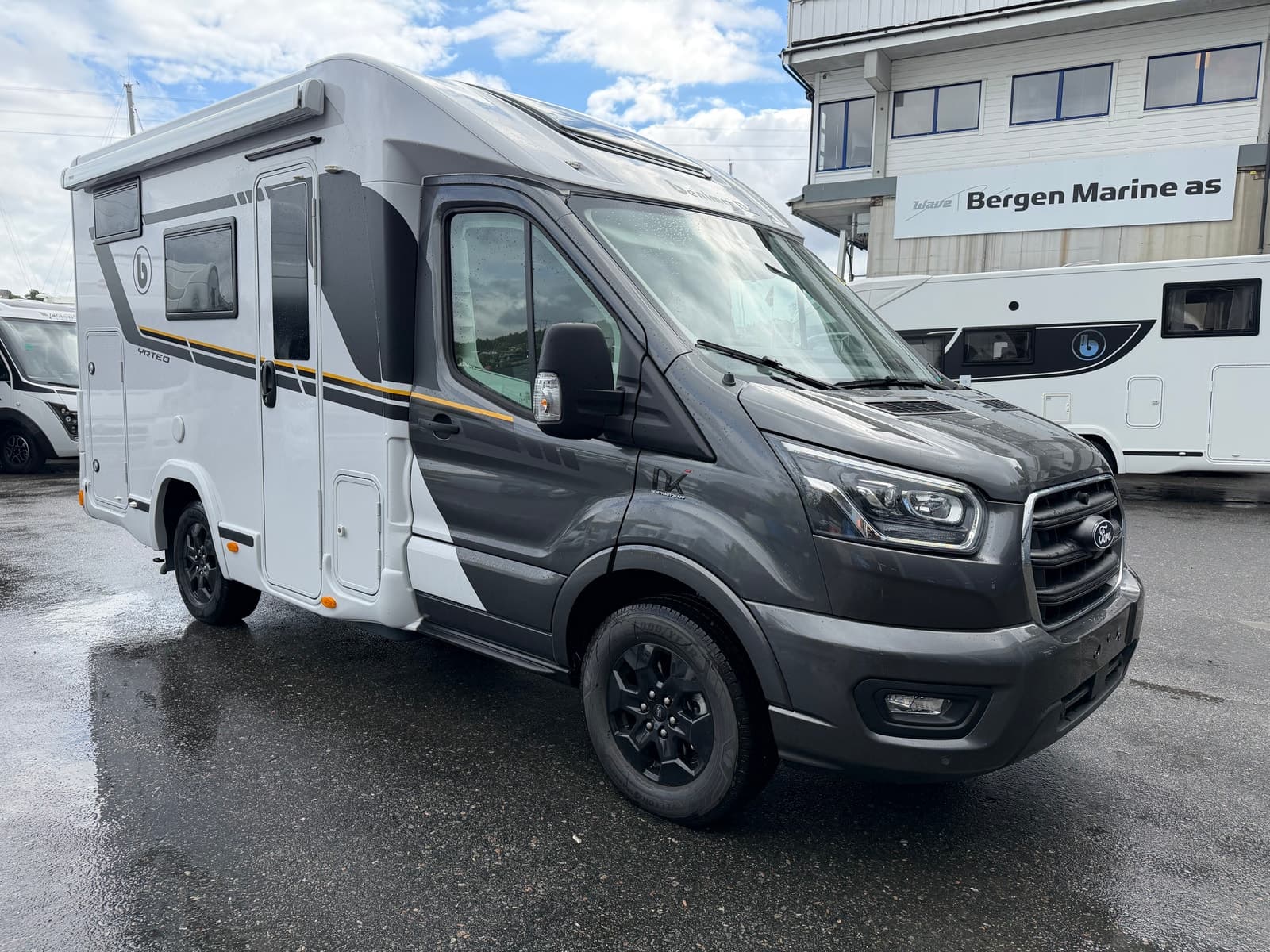 Benimar Yrteo 840 | Benidays – Kampanje | Lithium | Solcelle | Adaptiv cruise | WEBASTO