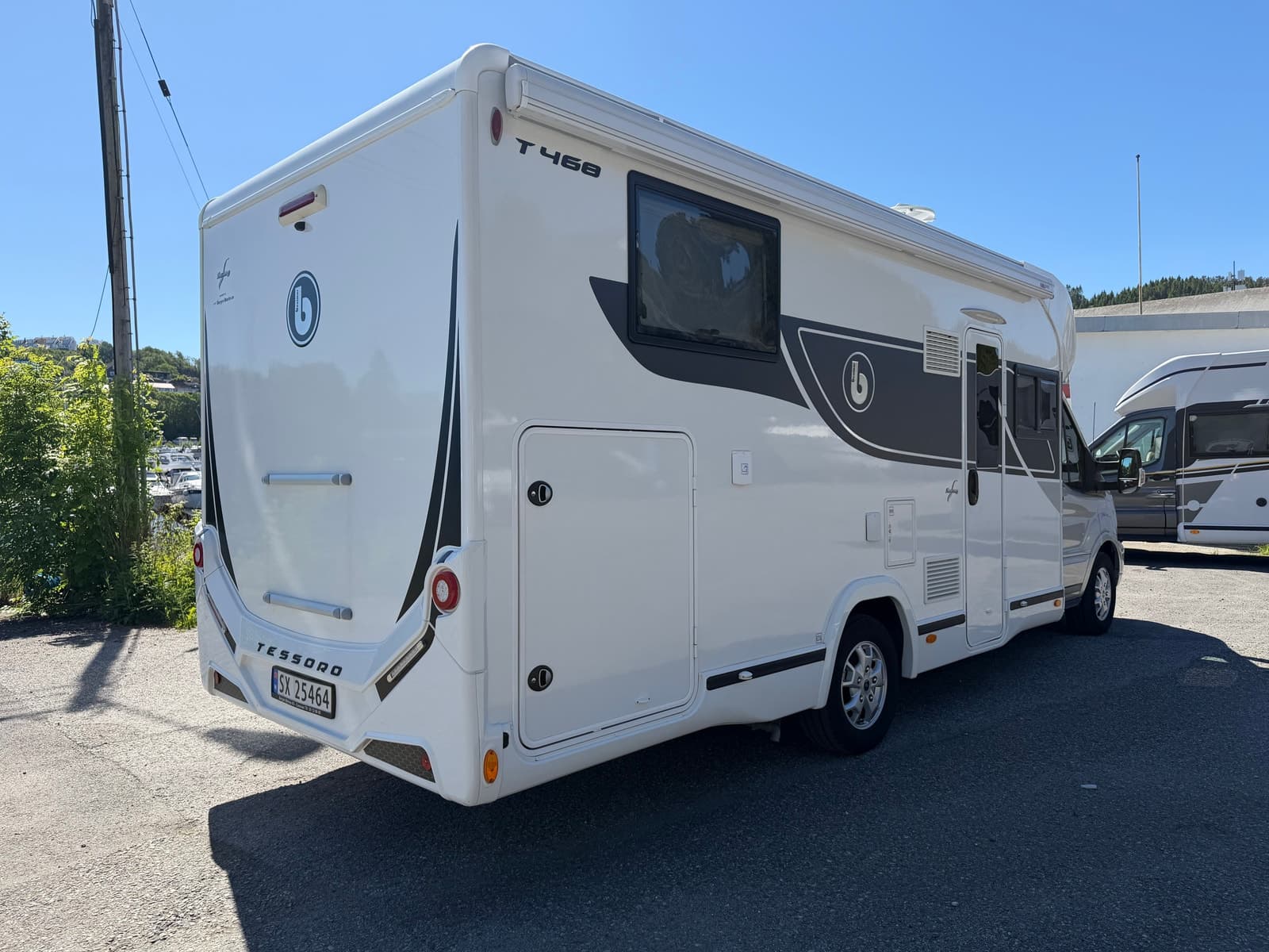 Benimar Tessoro 468 | 2 stk Lithium | 170HK | Solcelle | Stekeovn | Service - thumbnail 4