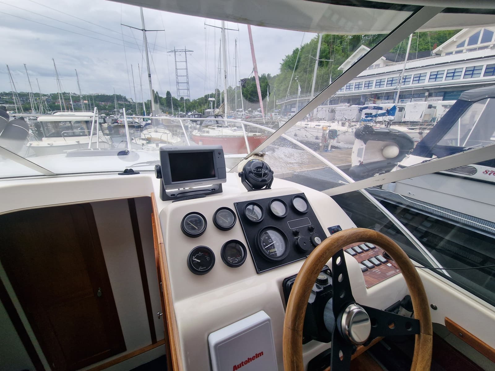 BM-161 VIKSUND 270 ST. CRUZ 1996 – VP KAD42 – SOLID NORSK KVALITETSBÅT. - thumbnail 12