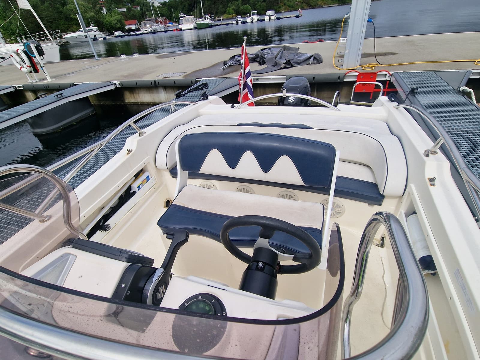 BM-162 Ran Craft 20.20 Millennum m Suzuki 140 hk(2021 modell) Klar for sommeren - thumbnail 6