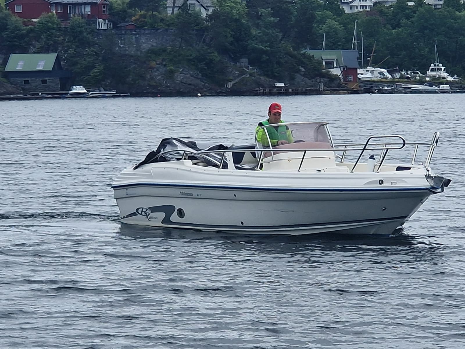 BM-162 Ran Craft 20.20 Millennum m Suzuki 140 hk(2021 modell) Klar for sommeren - thumbnail 16