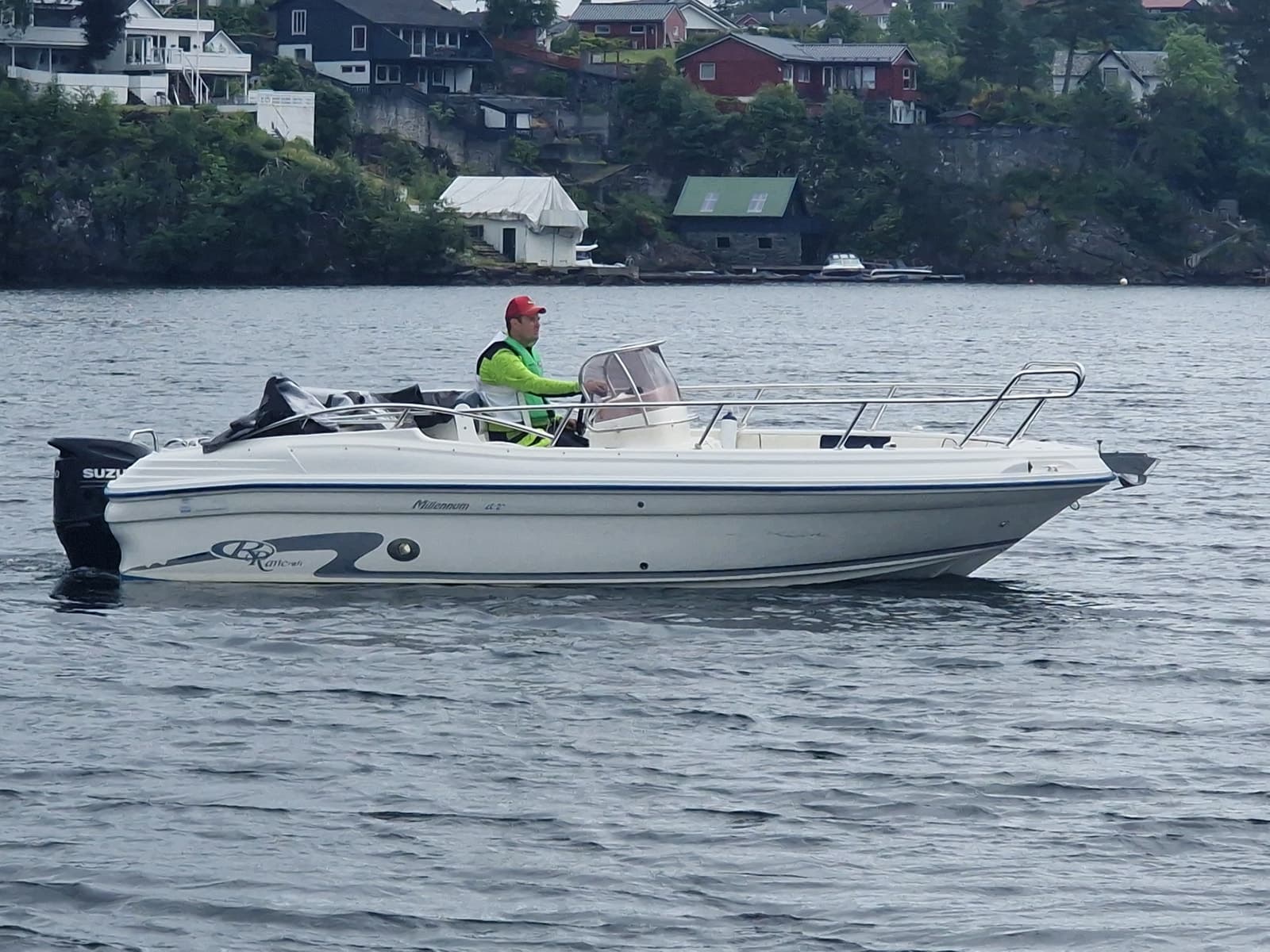 BM-162 Ran Craft 20.20 Millennum m Suzuki 140 hk(2021 modell) Klar for sommeren - thumbnail 18