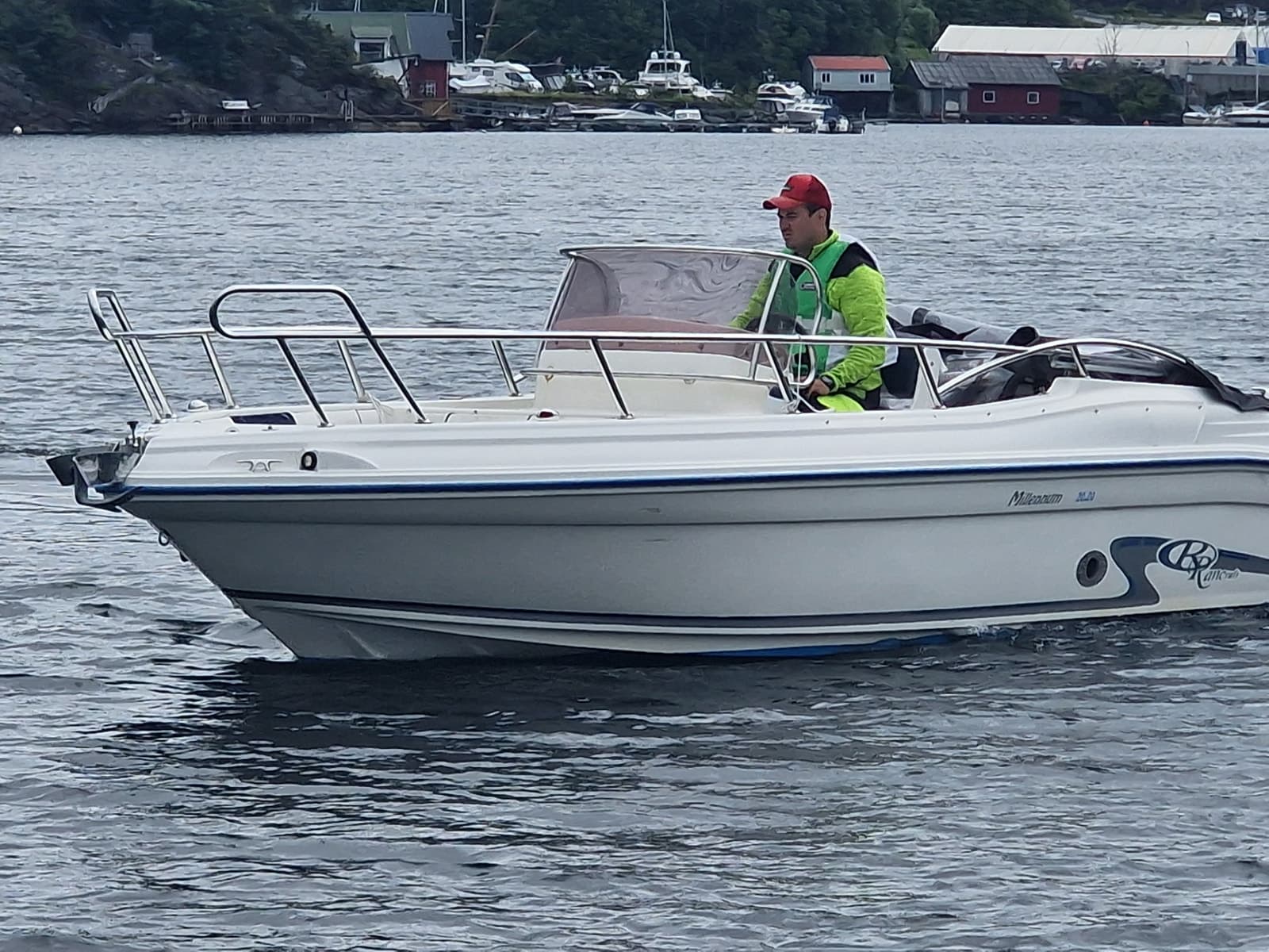 BM-162 Ran Craft 20.20 Millennum m Suzuki 140 hk(2021 modell) Klar for sommeren - thumbnail 14