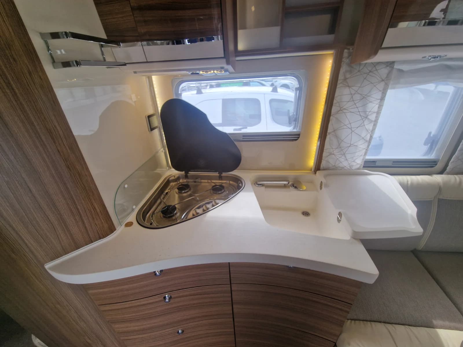Eura Mobil PRS 720 QF - thumbnail 15