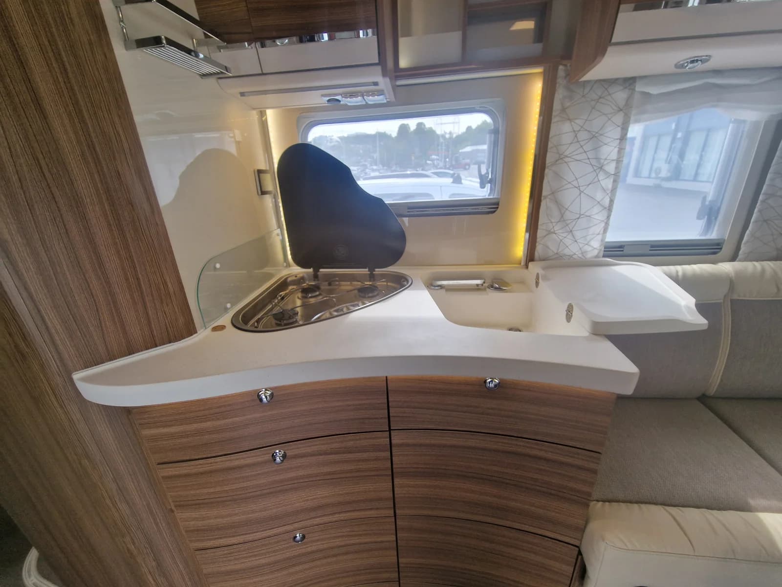 Eura Mobil PRS 720 QF - thumbnail 13