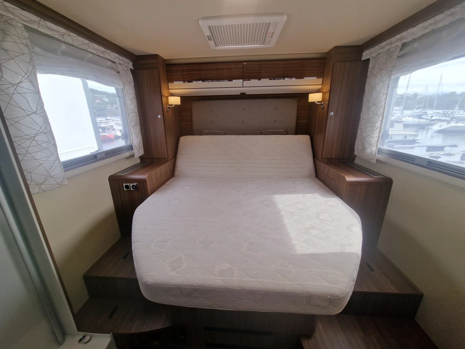 Eura Mobil PRS 720 QF - thumbnail 20