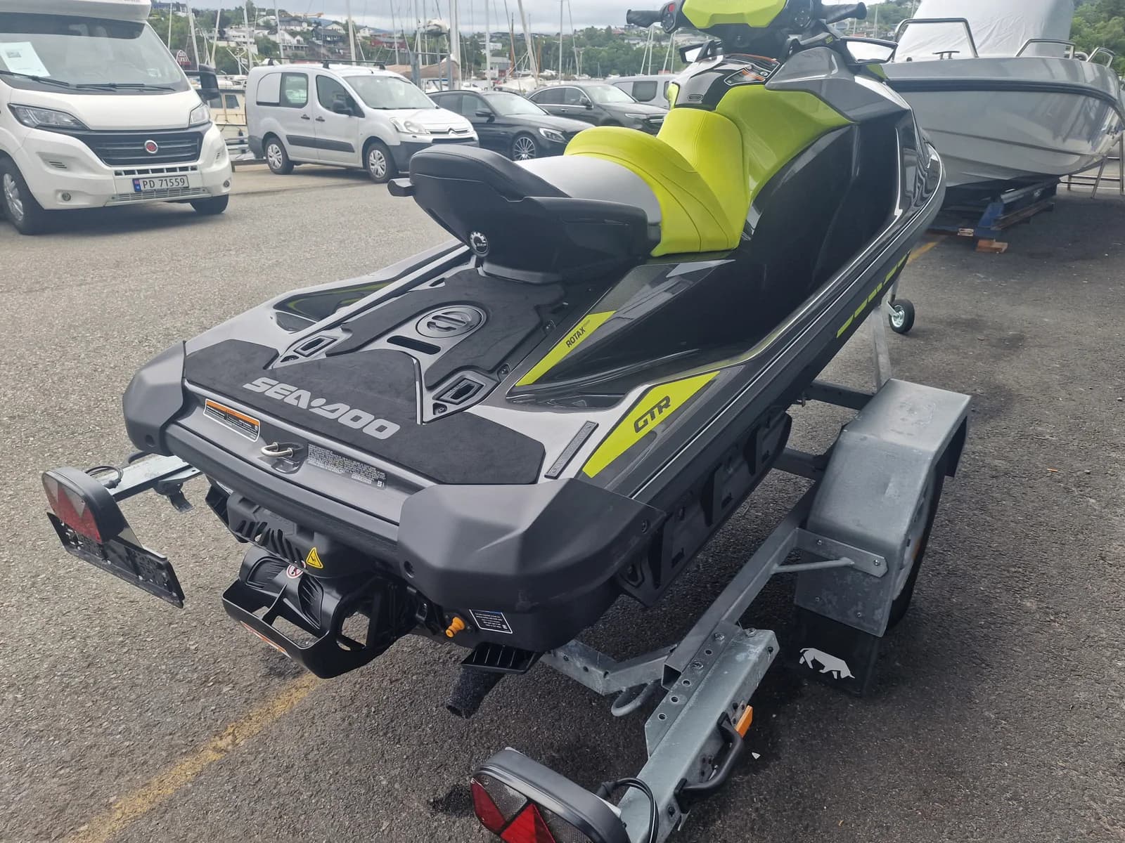 BM-166 SeaDoo GTR 230- Som ny, Gått kun 12 timer. Med tilhenger - thumbnail 6