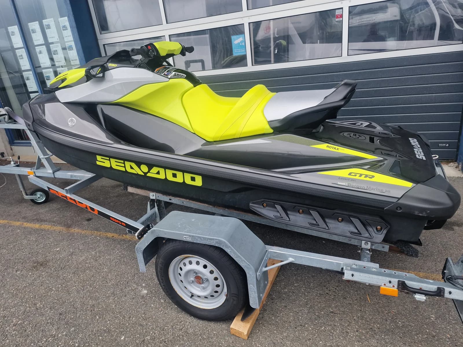 BM-166 SeaDoo GTR 230- Som ny, Gått kun 12 timer. Med tilhenger - thumbnail 8