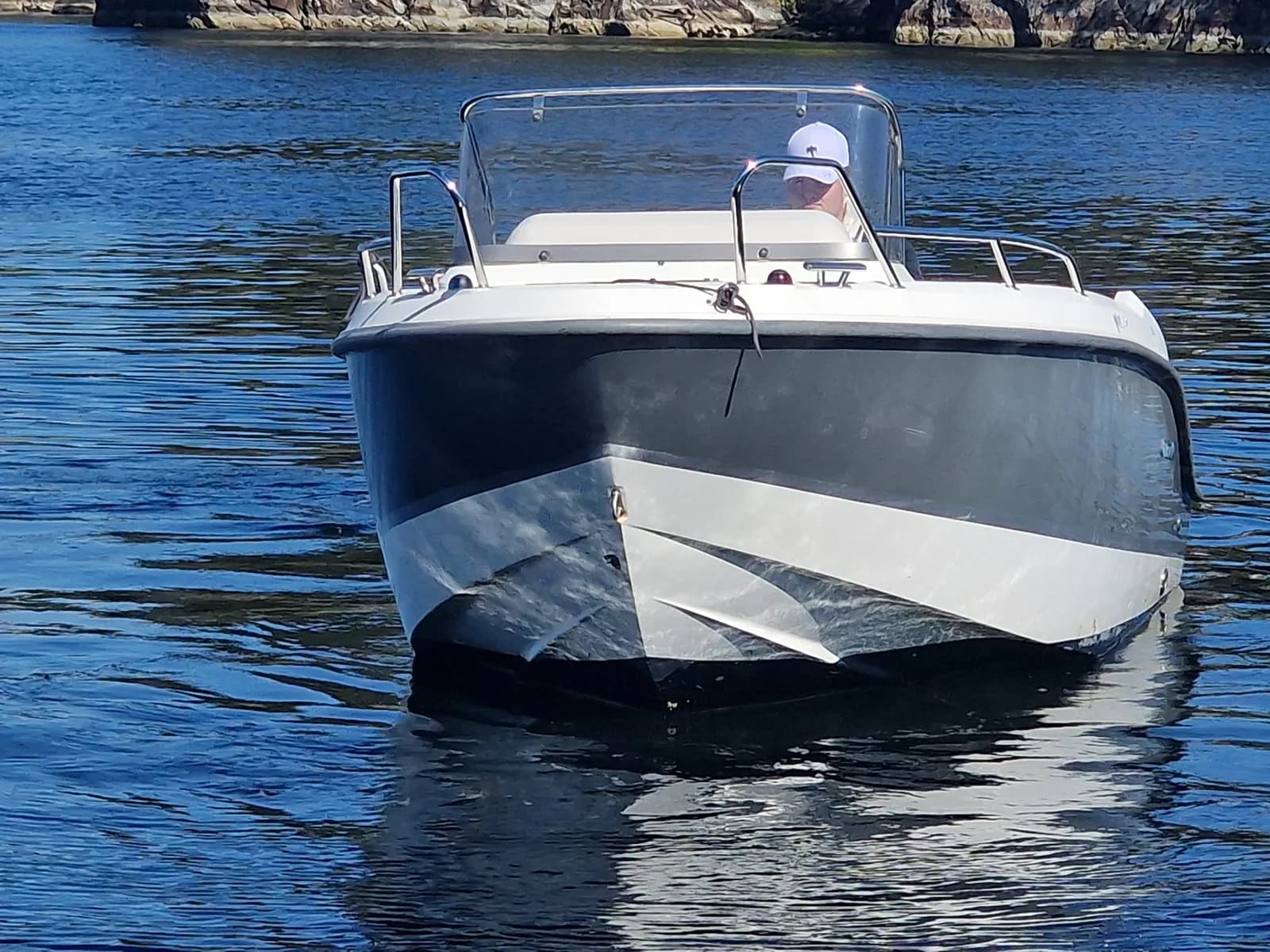BM-177 UTTERN S51 M/ F80 EFI-140 timer- Praktisk båt til fiske og  fritid. - thumbnail 18