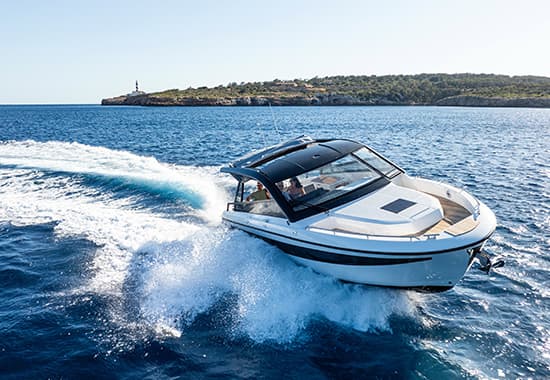 Bavaria Vida 33